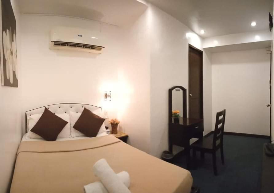 Amax Inn Cebu Mandawe Exterior foto