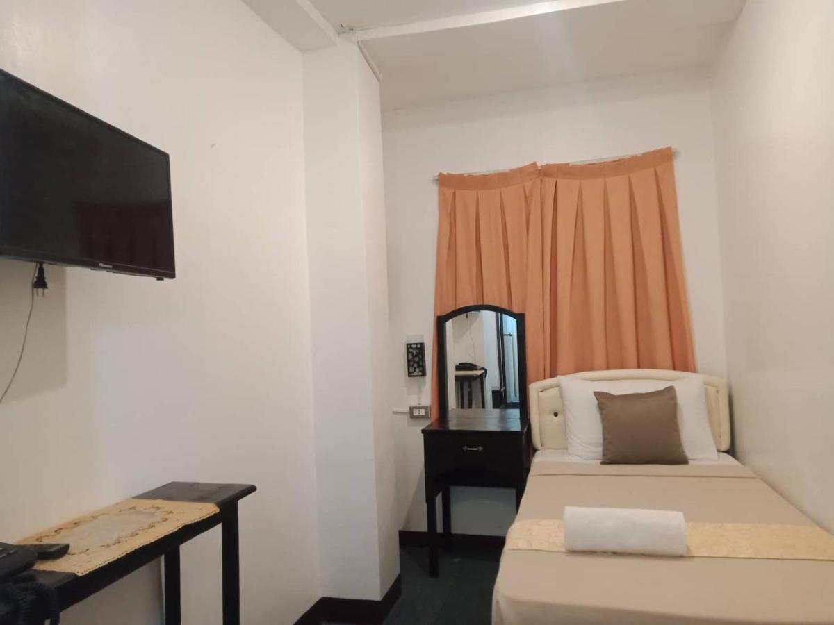 Amax Inn Cebu Mandawe Exterior foto